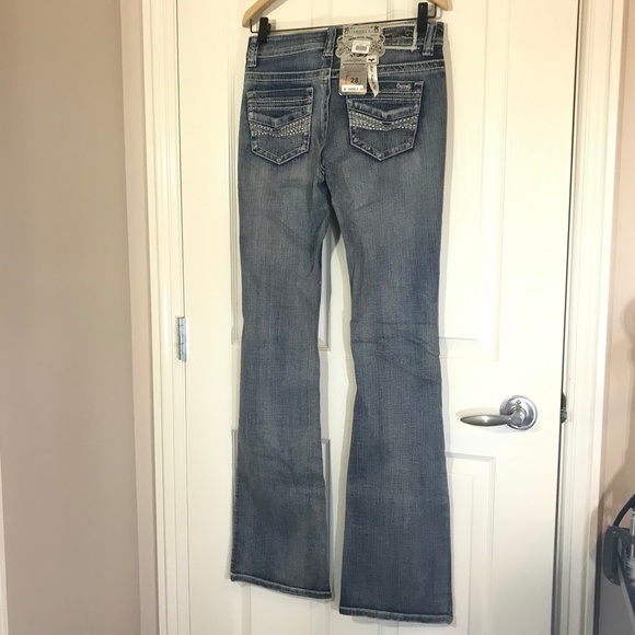 NWT Carreli Jeans ANDREA, 28 TALL - Picture 3 of 6